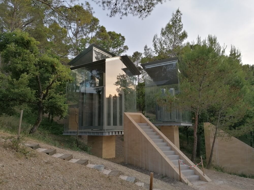 Chateau La Coste - Frank Ghery Glazed Boxes