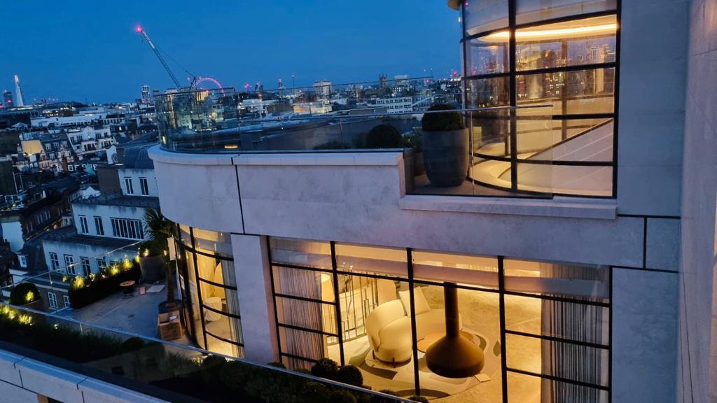 Claridges's Hotel New Wing